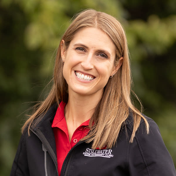 Dr. Sara Damiani, Stillwater Veterinarian